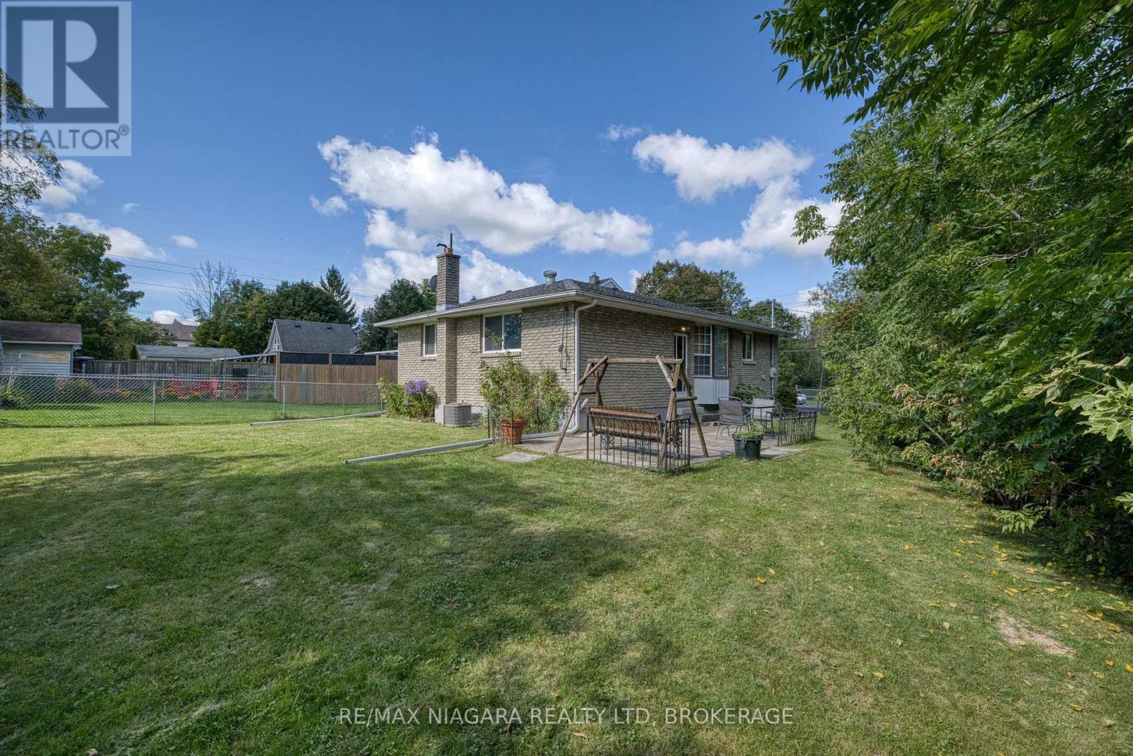 4166 Chippawa Parkway Property Photo 34