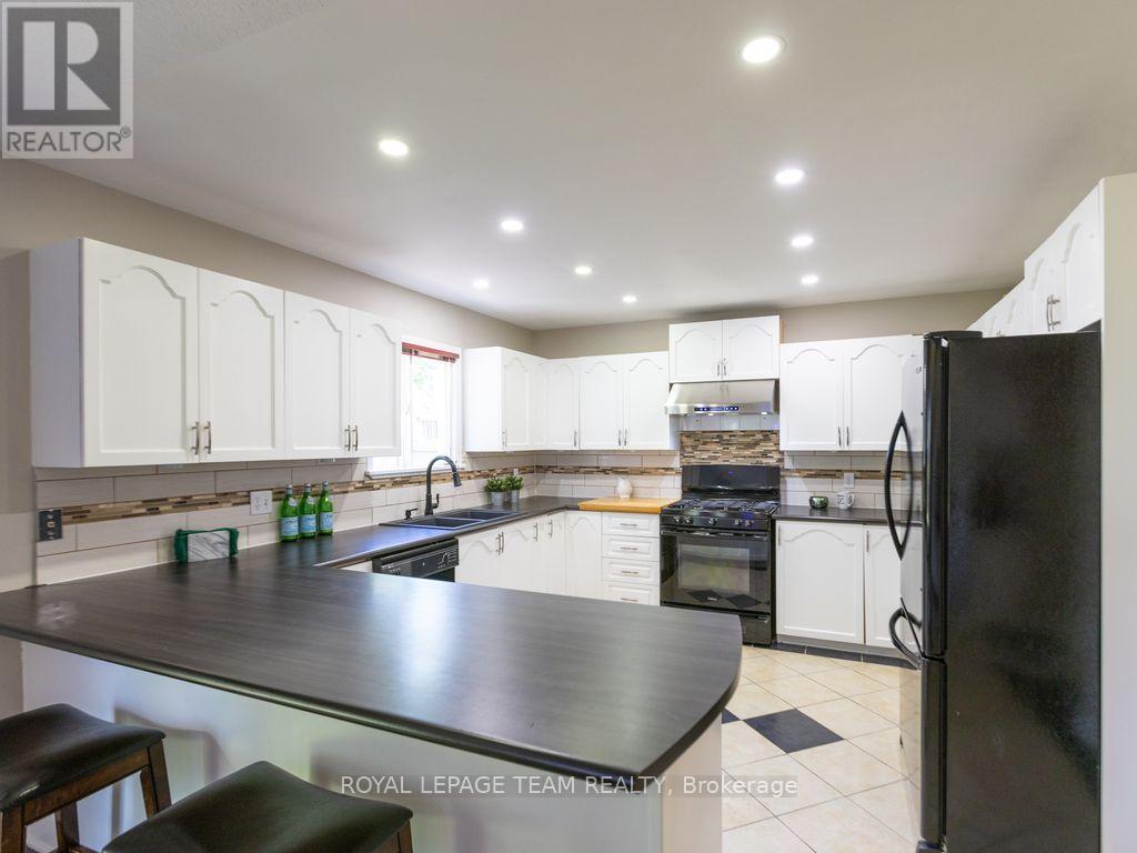 48 Delamere Drive Property Photo 12