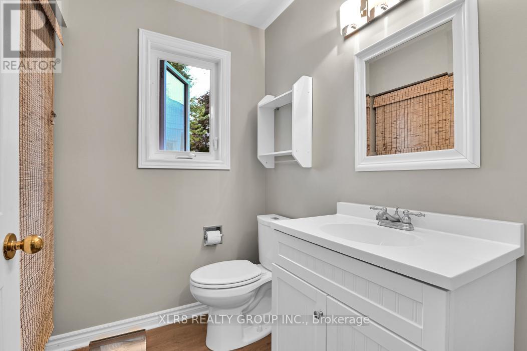 12 John Sidney Crescent Property Photo 10