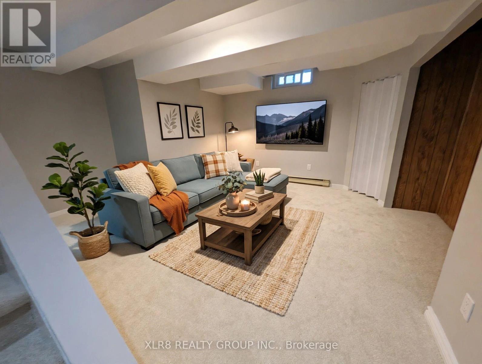 12 John Sidney Crescent Property Photo 27