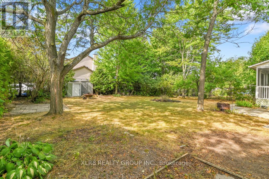 12 John Sidney Crescent Property Photo 32