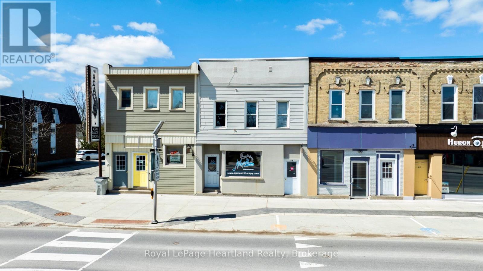 84 Albert Street Property Photo 1