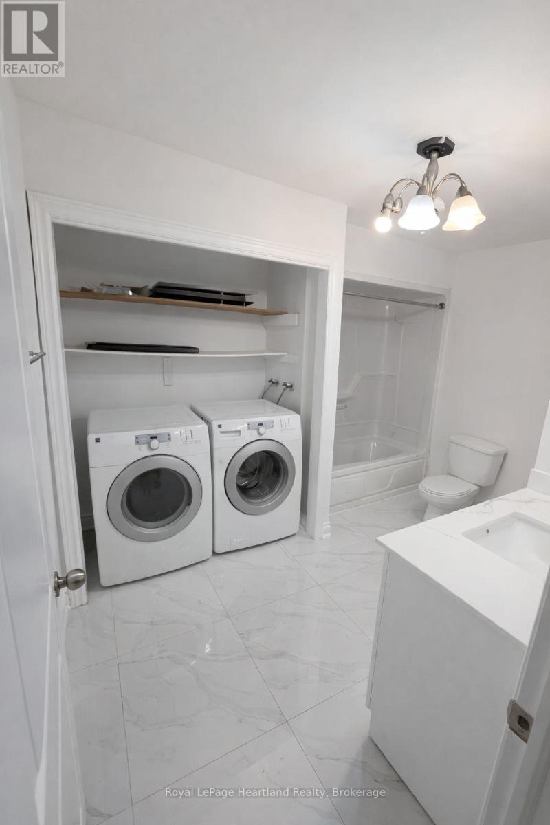 84 Albert Street Property Photo 11