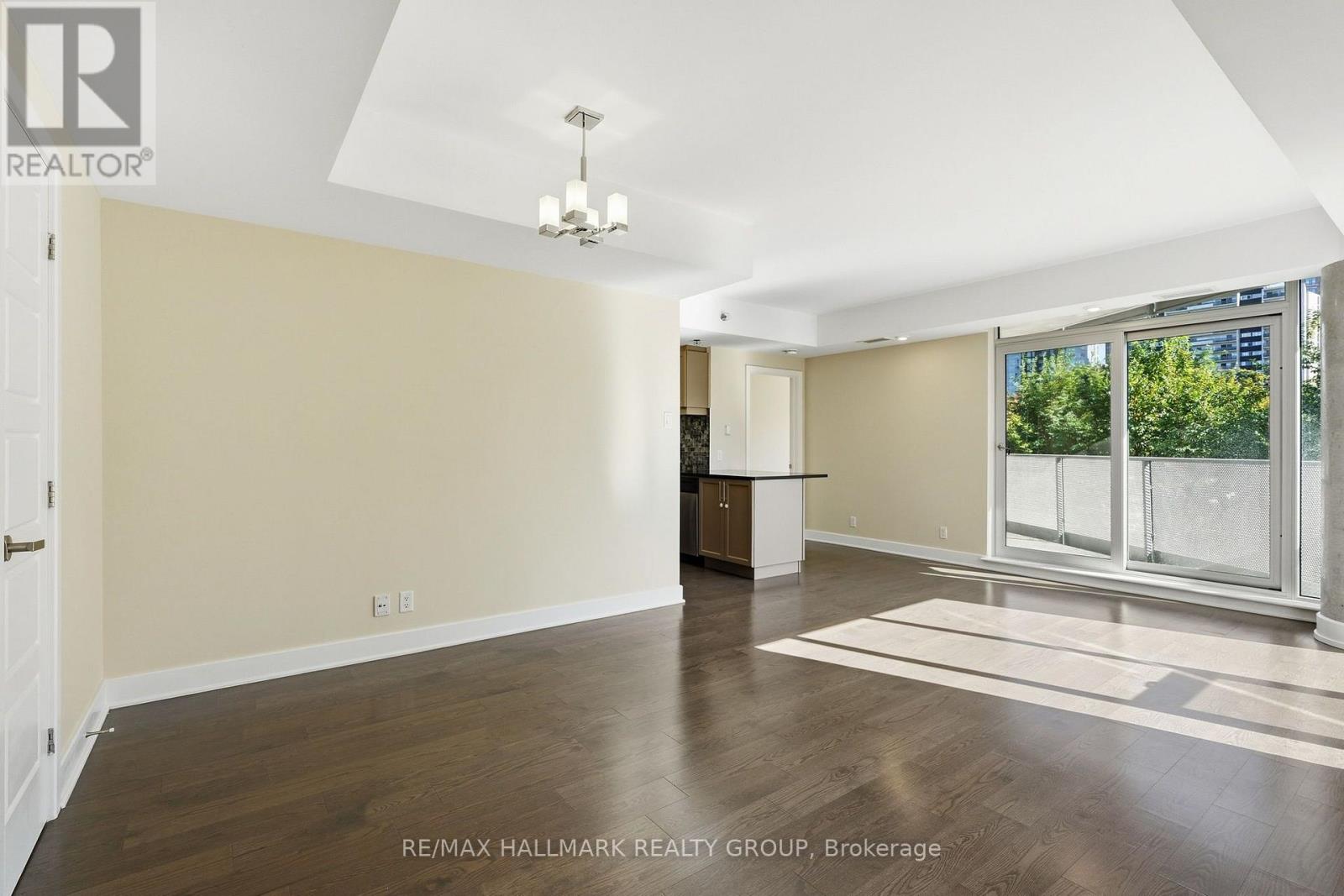324 - 300c Lett Street Property Photo 8