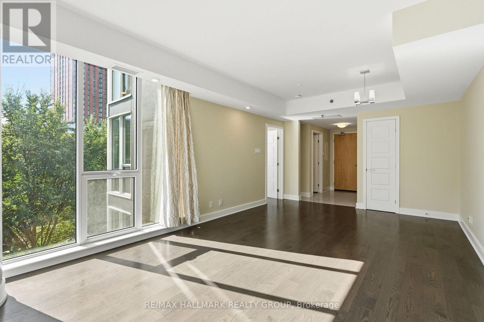 324 - 300c Lett Street Property Photo 11