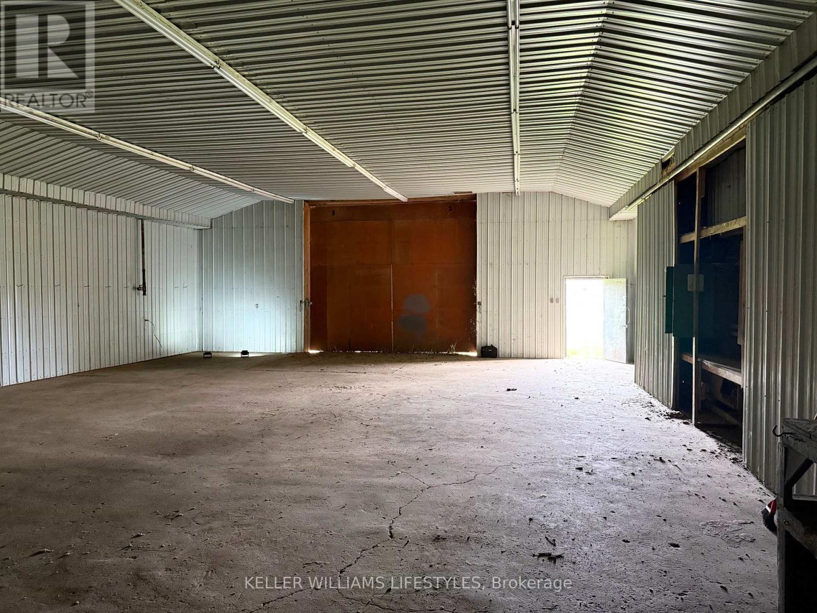 238 Macewan Street Property Photo 8