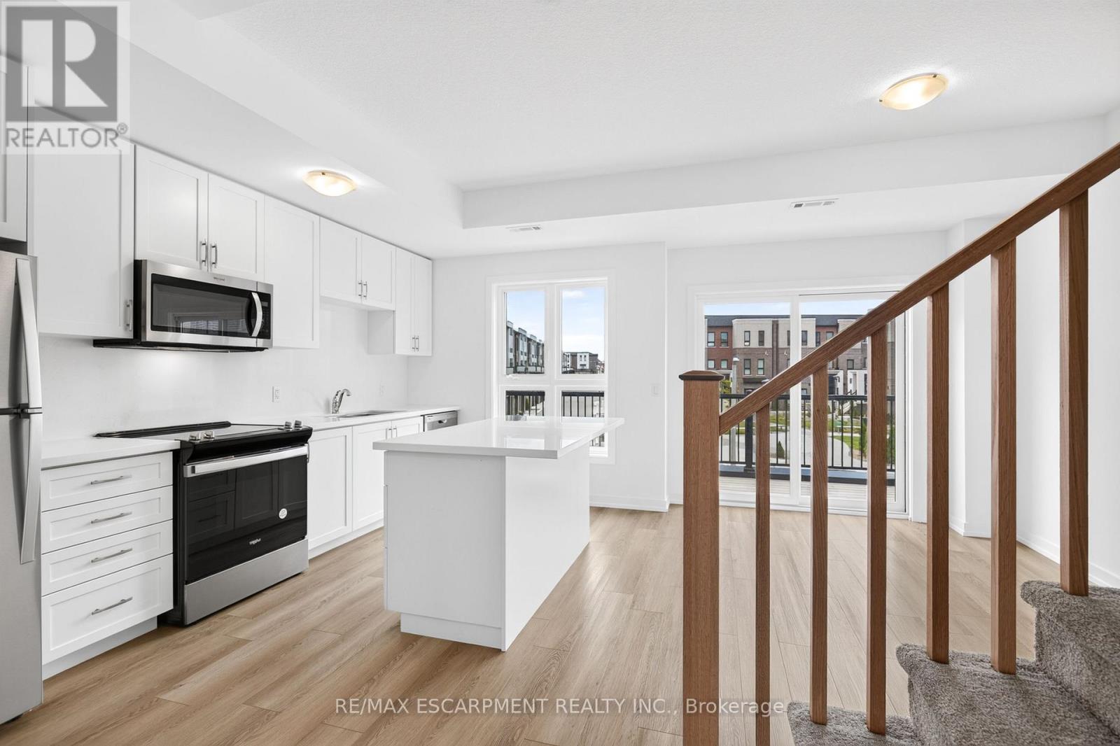 55 Great Falls Boulevard Property Photo 10
