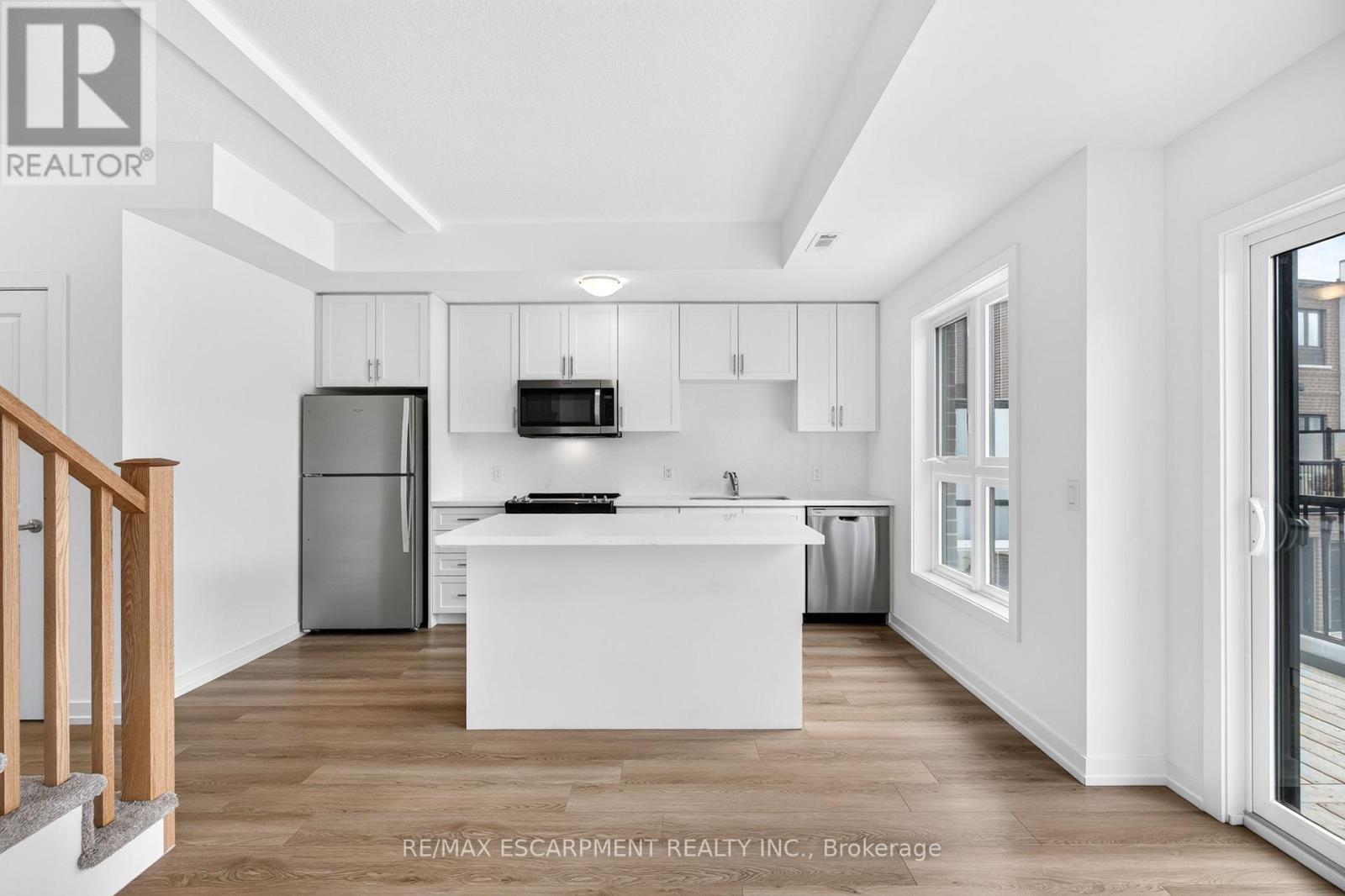 55 Great Falls Boulevard Property Photo 12