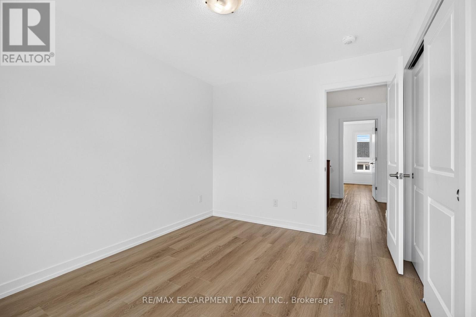 55 Great Falls Boulevard Property Photo 30