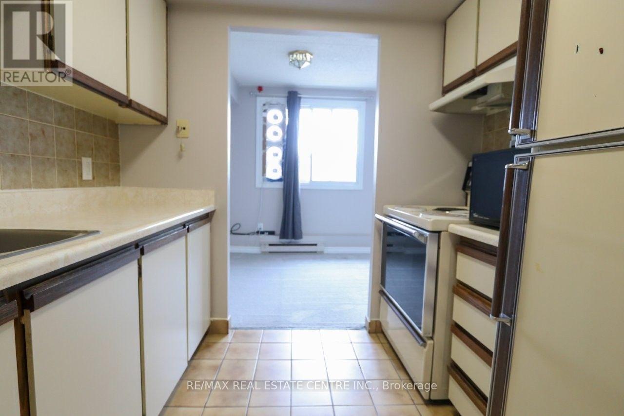 263 - 40 Tannery Street E Property Photo 4
