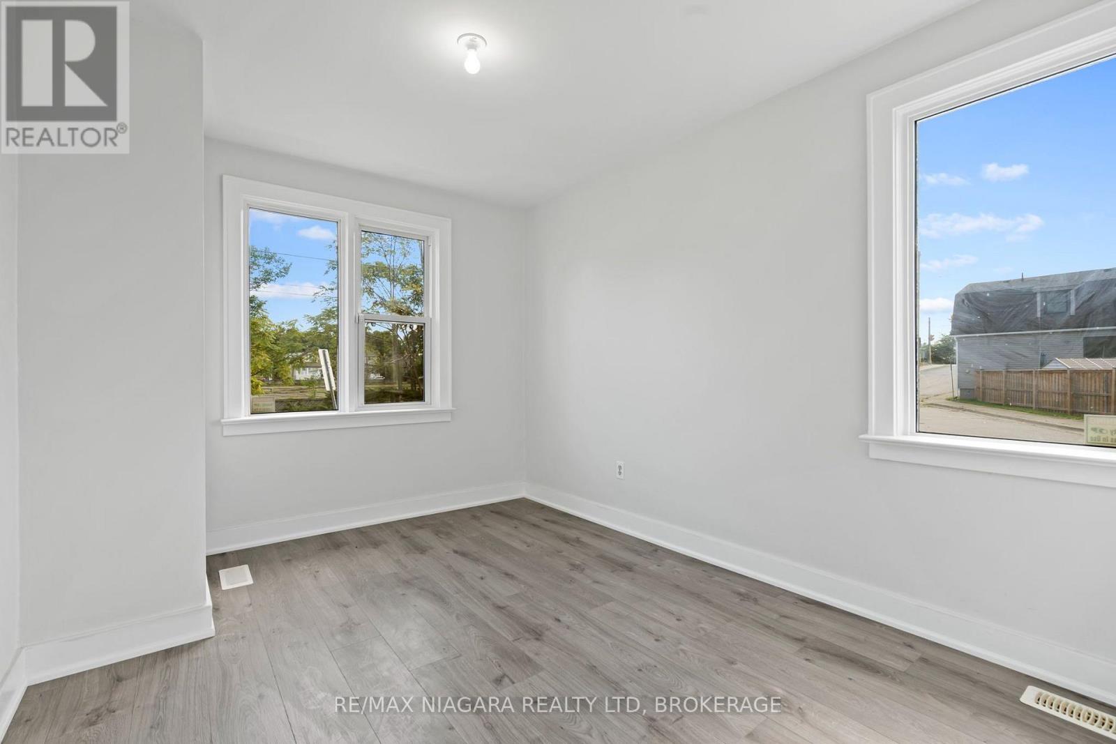 (main Level) - 9 Prince Street Property Photo 6