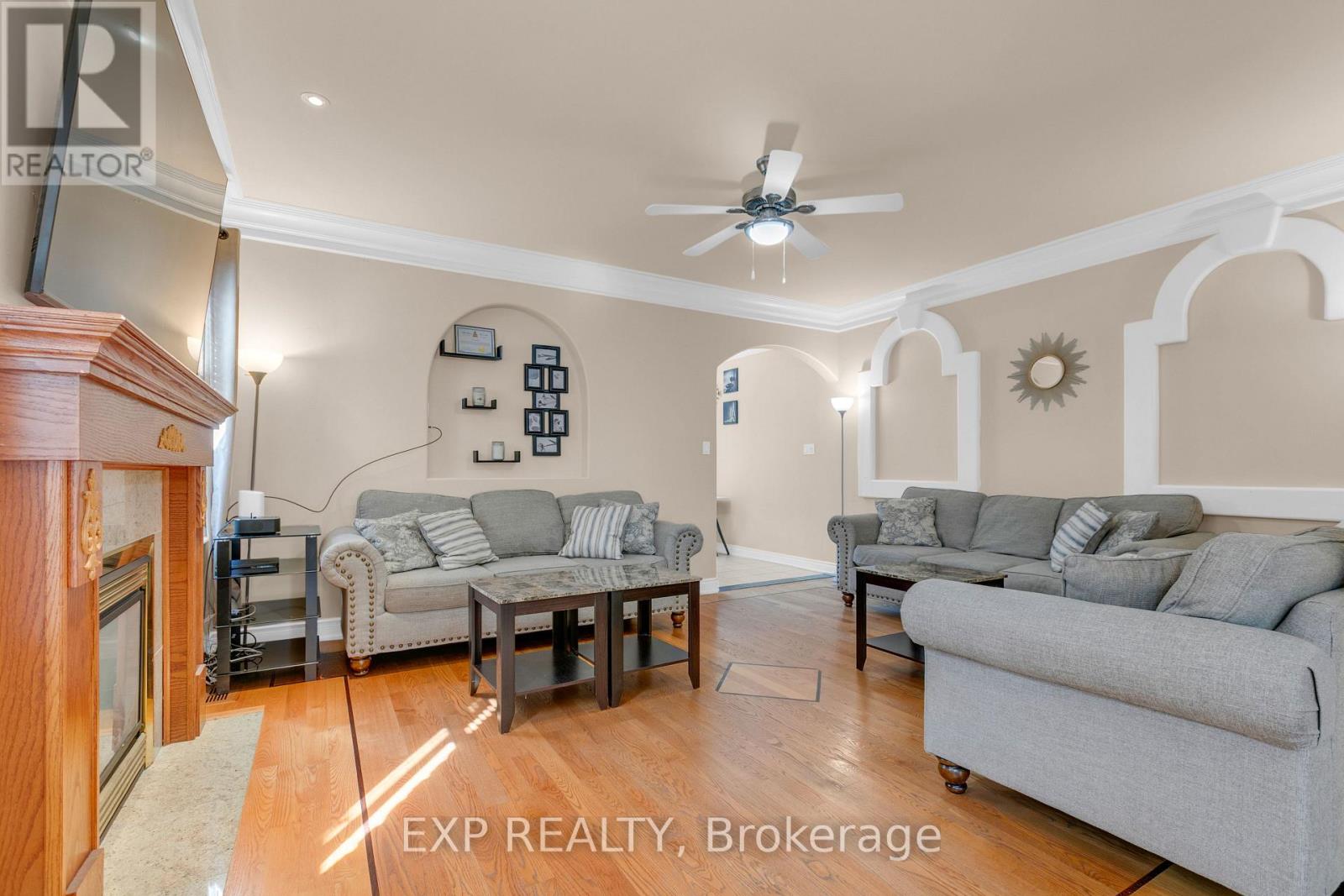 1221 Anoka Street Property Photo 12