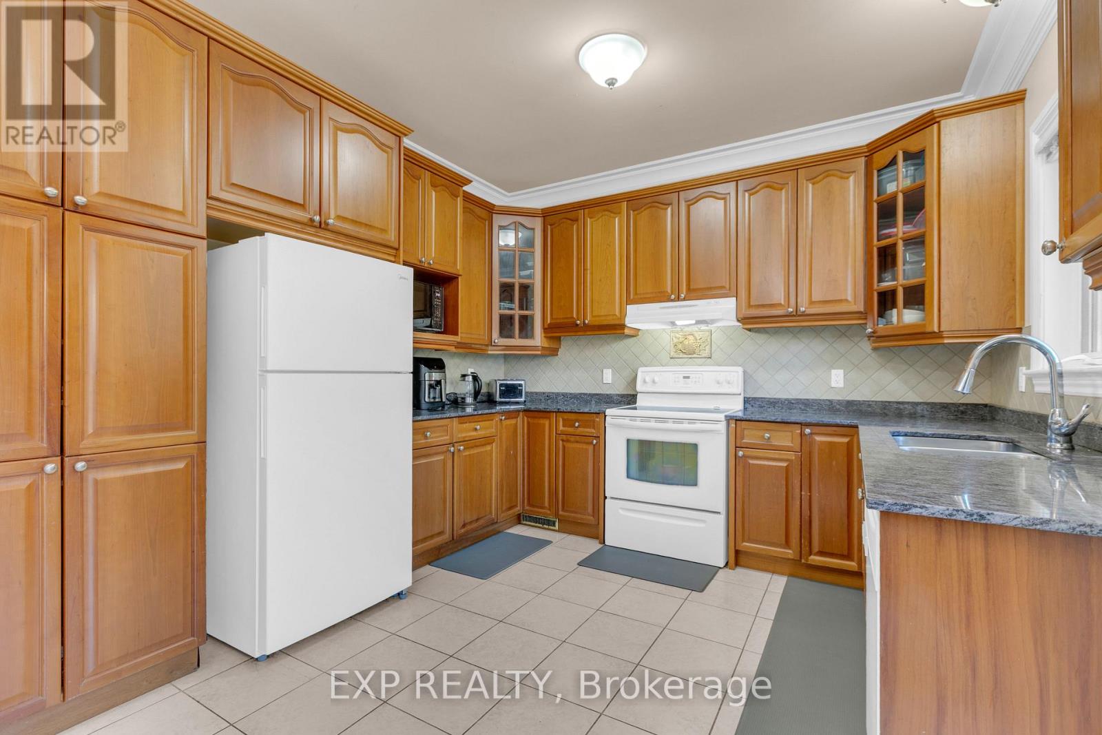 1221 Anoka Street Property Photo 17