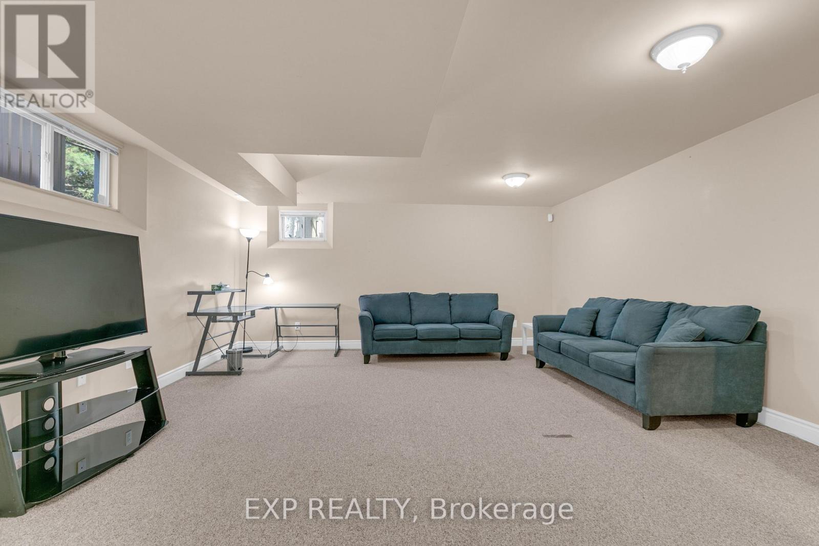 1221 Anoka Street Property Photo 32