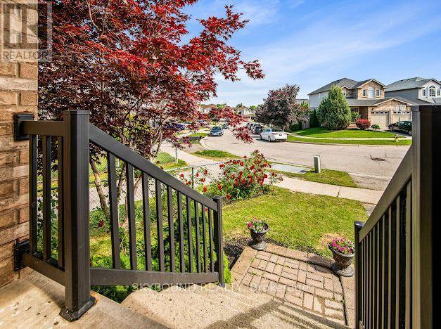 29 Blue Lace Crescent Property Photo 5