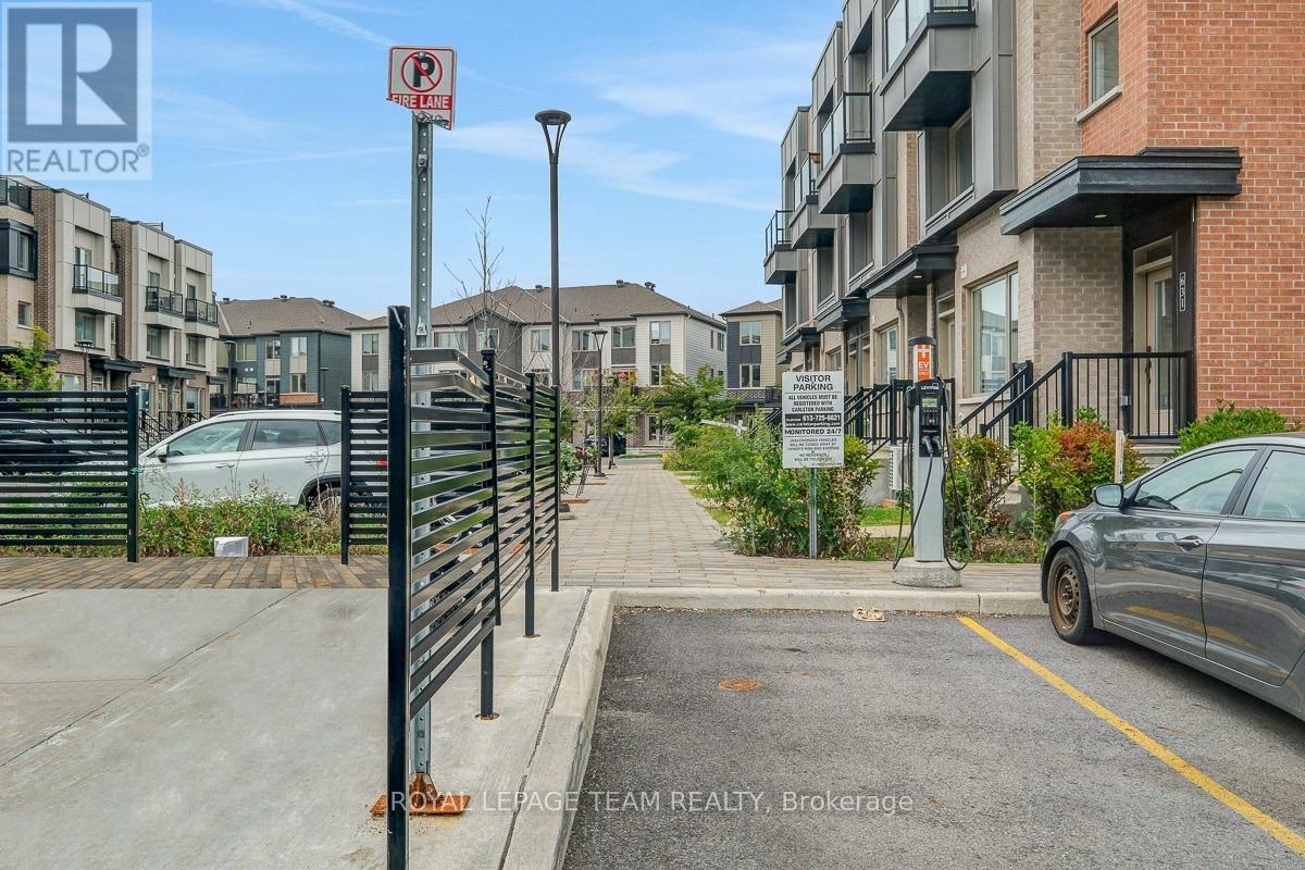 507 Takamose Private Property Photo 27