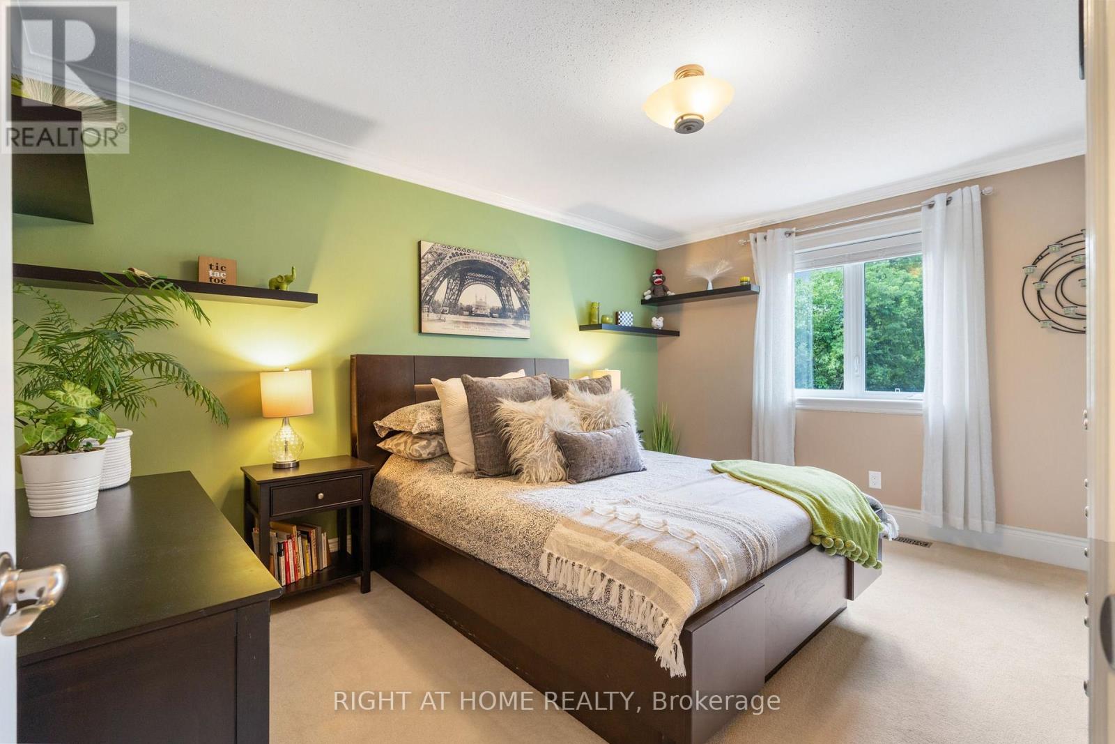 103 Borealis Crescent Property Photo 32