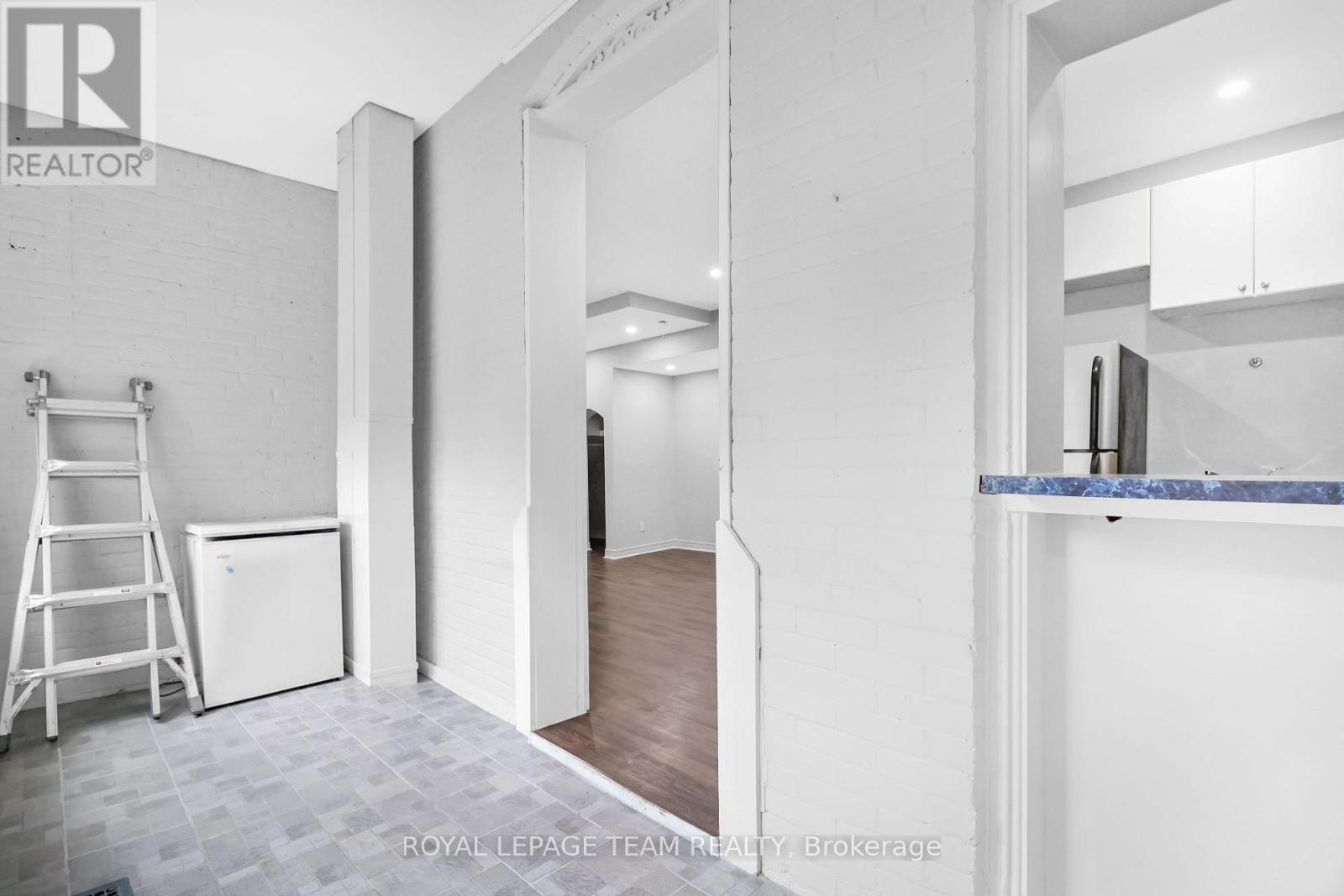 1 - 11 Fairmount Avenue Property Photo 16