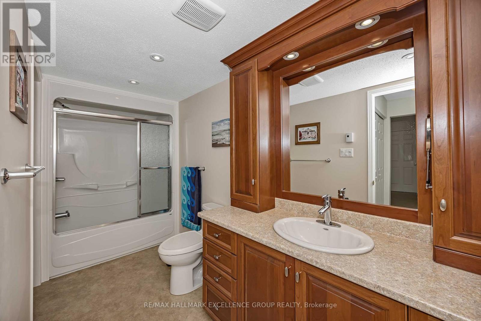 4a - 216 Edwards Street Property Photo 22
