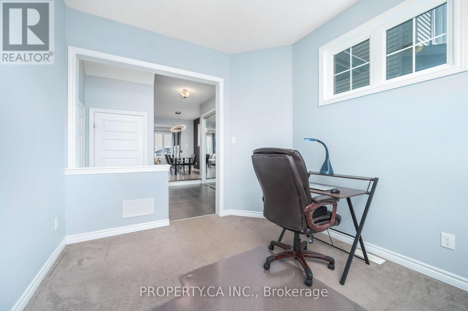 125 Sweetvalley Drive Property Photo 7