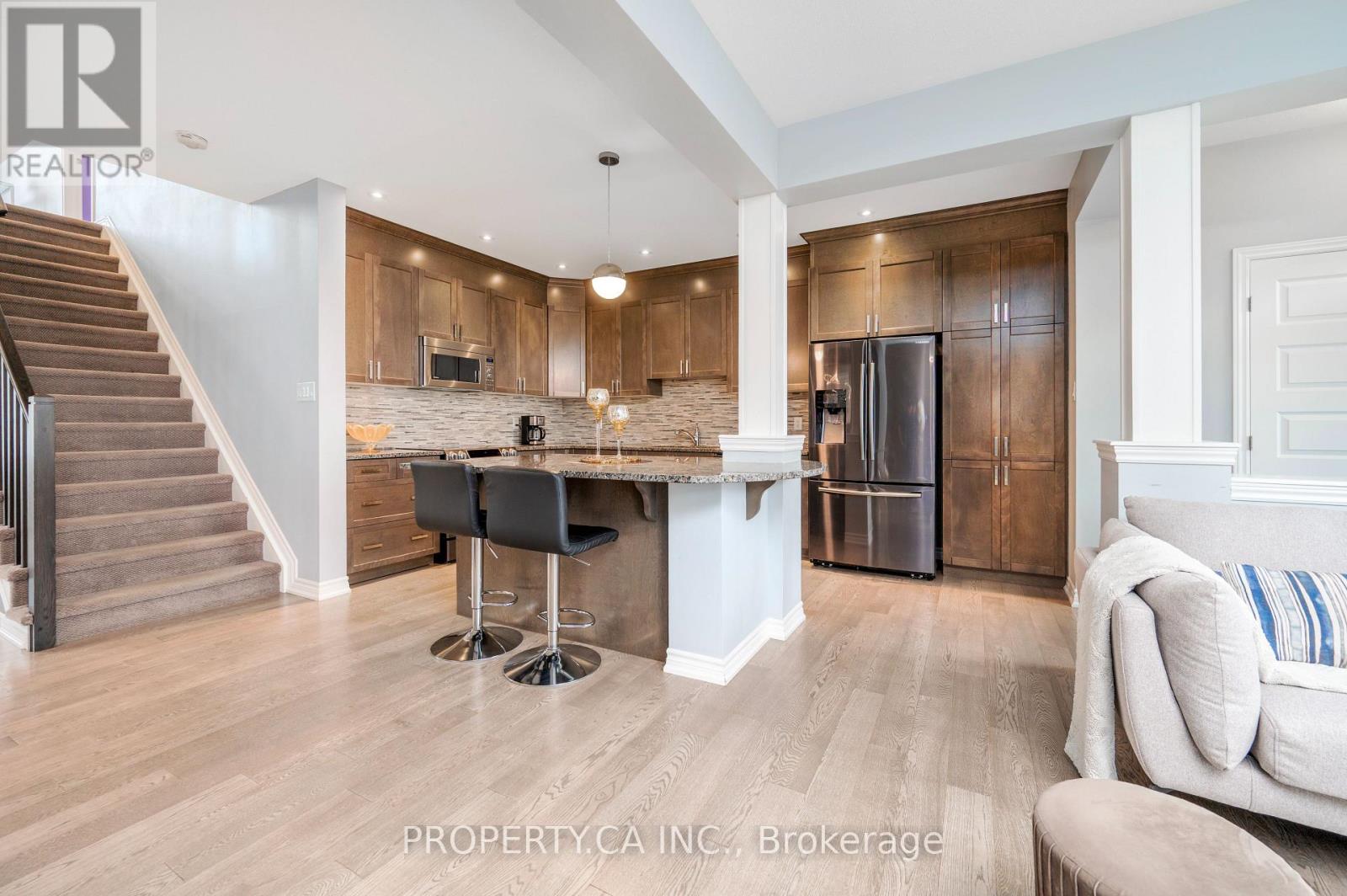125 Sweetvalley Drive Property Photo 12
