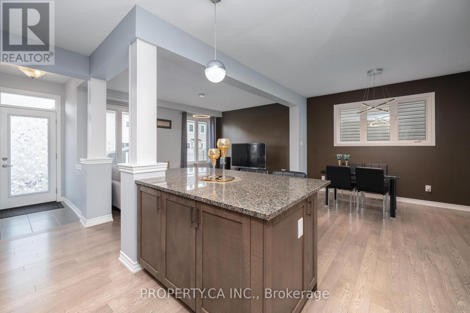 125 Sweetvalley Drive Property Photo 14
