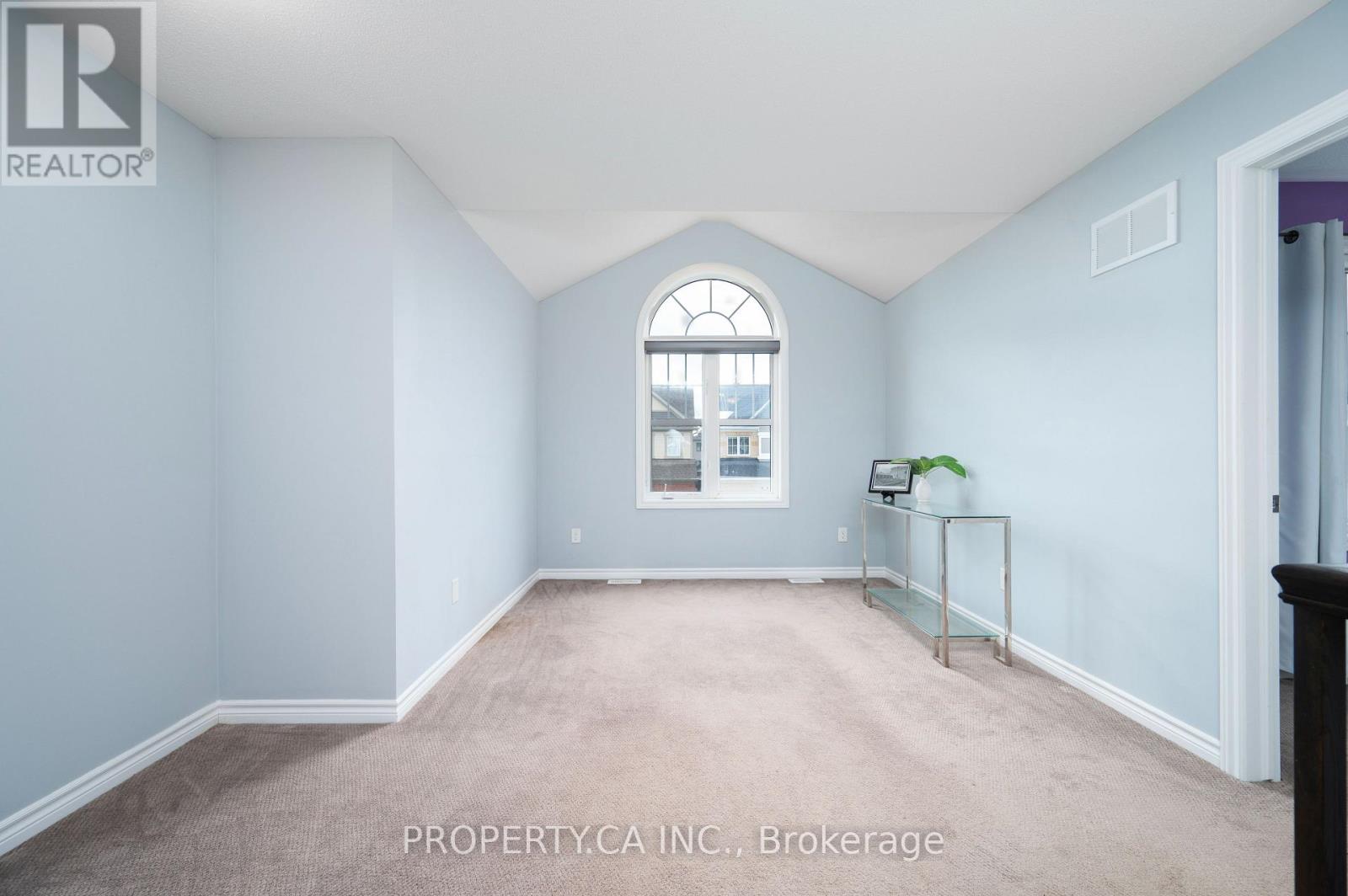 125 Sweetvalley Drive Property Photo 16