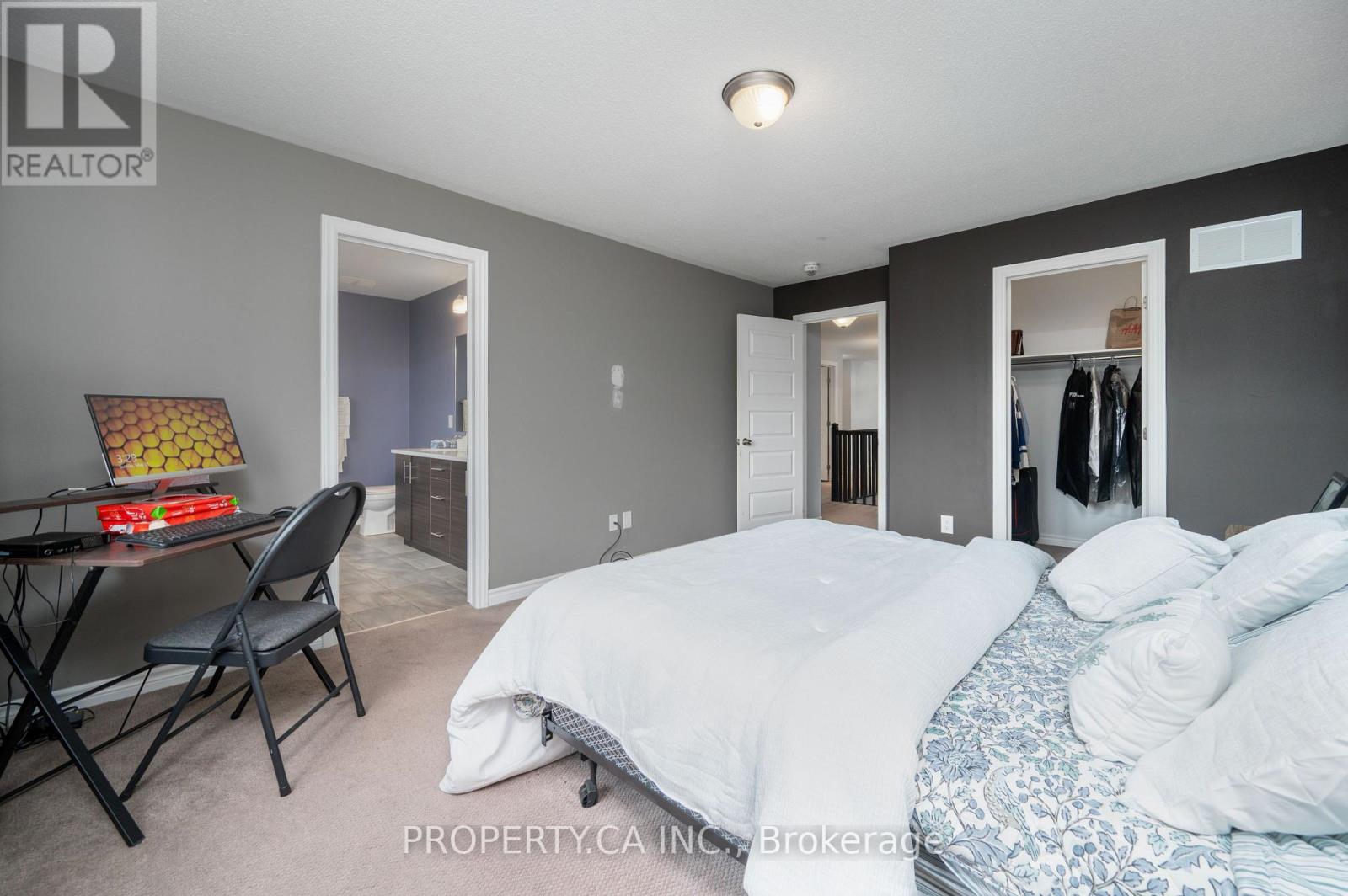 125 Sweetvalley Drive Property Photo 28