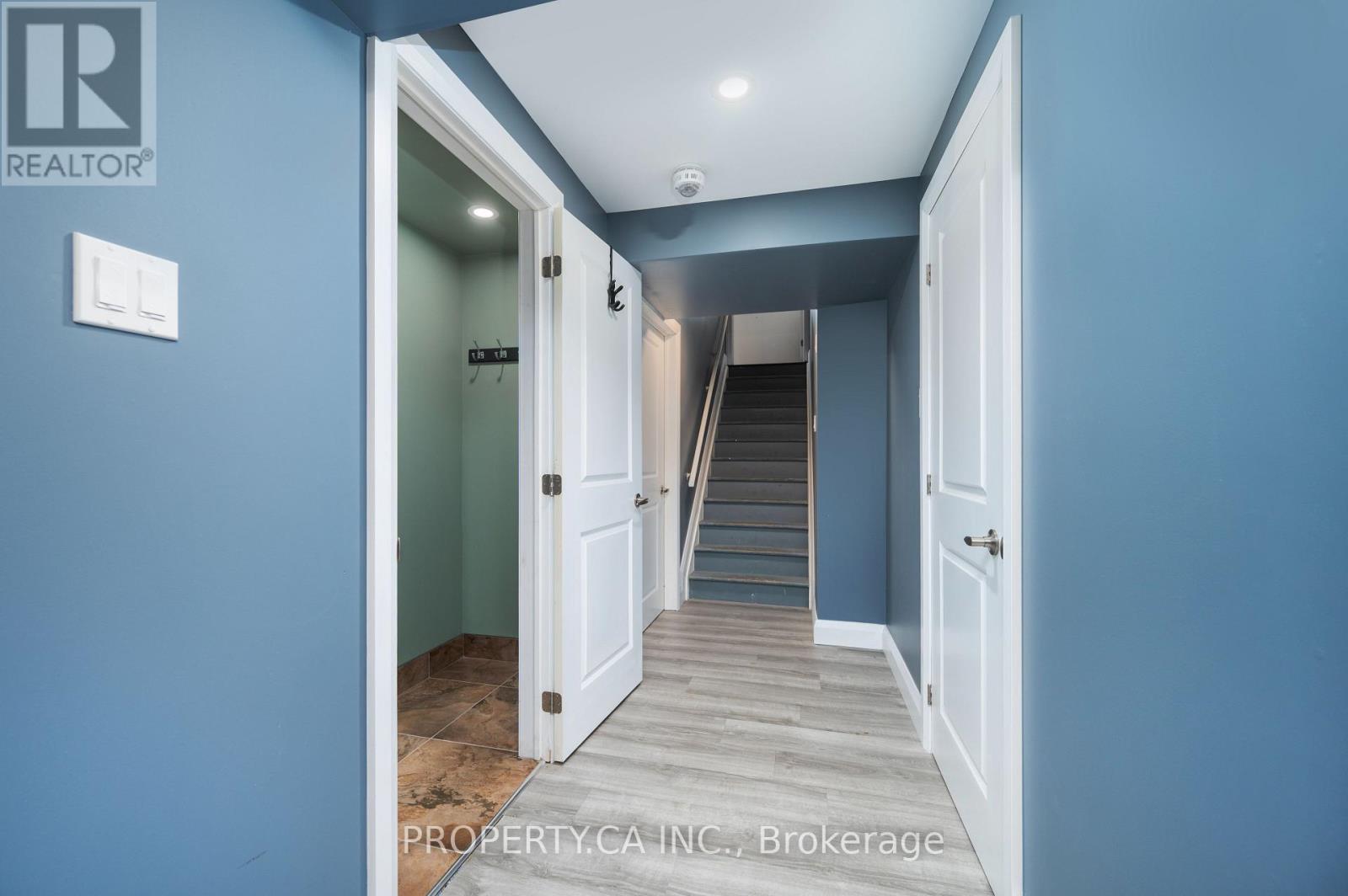 125 Sweetvalley Drive Property Photo 40