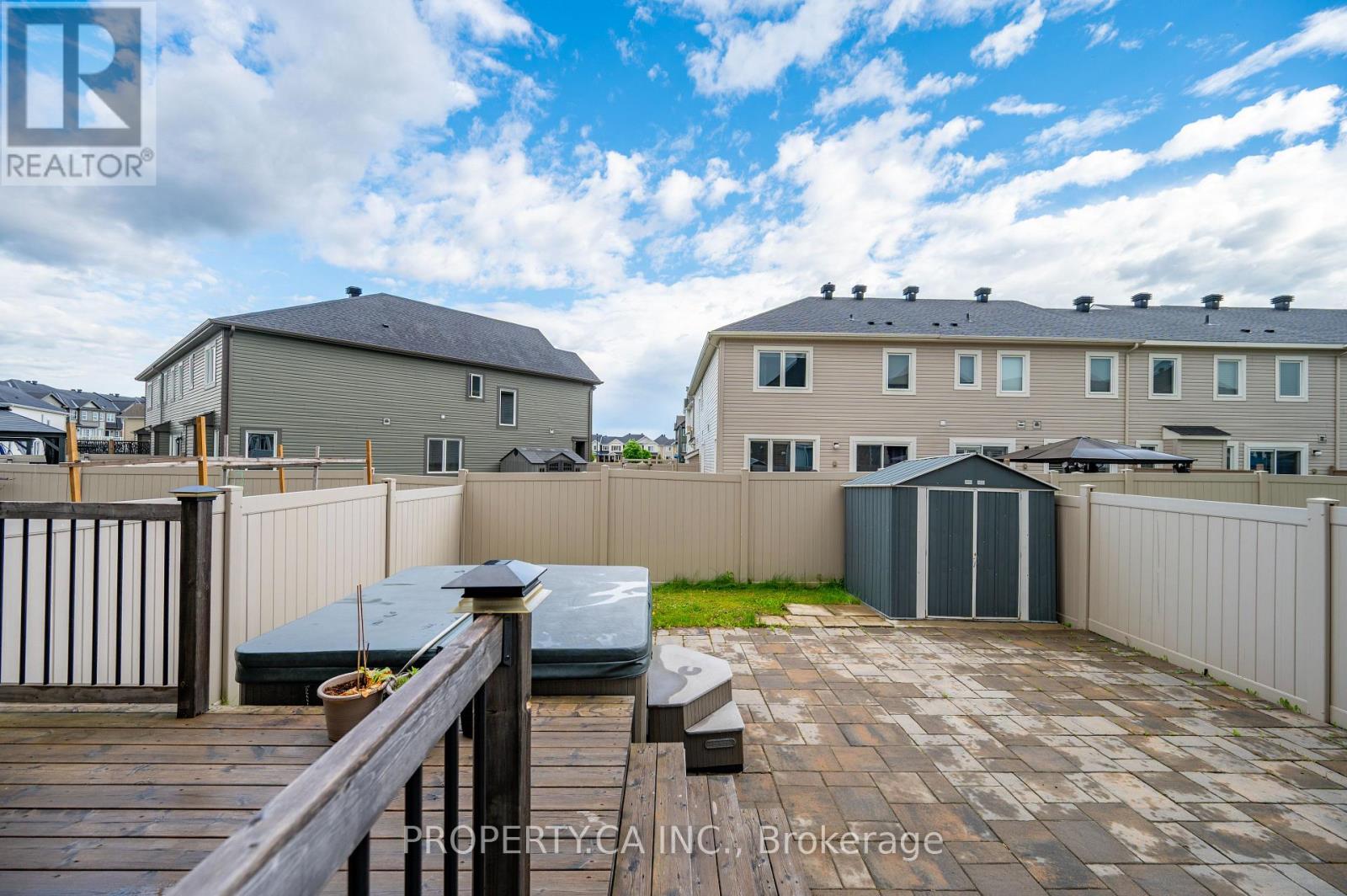 125 Sweetvalley Drive Property Photo 43