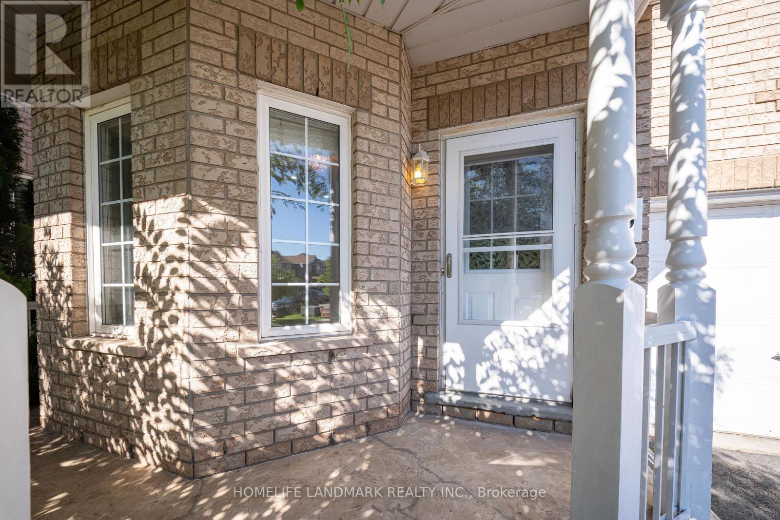 33 Titan Drive Property Photo 4