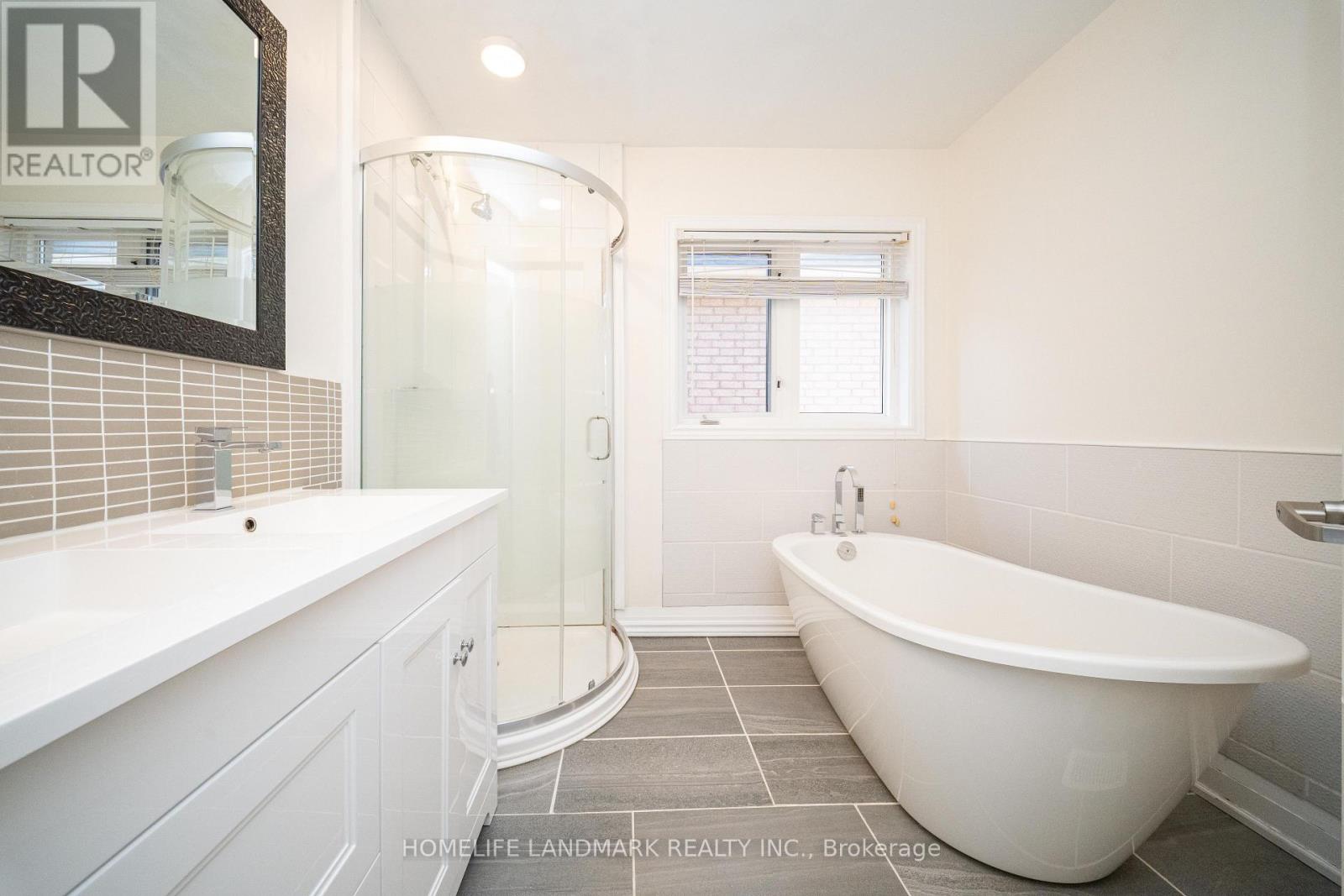 33 Titan Drive Property Photo 25