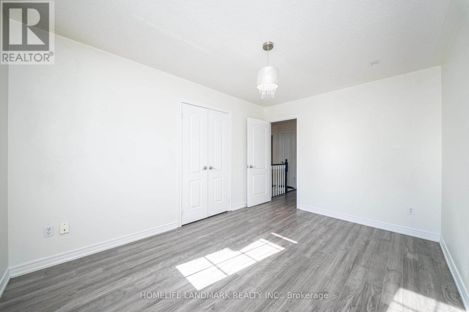 33 Titan Drive Property Photo 30