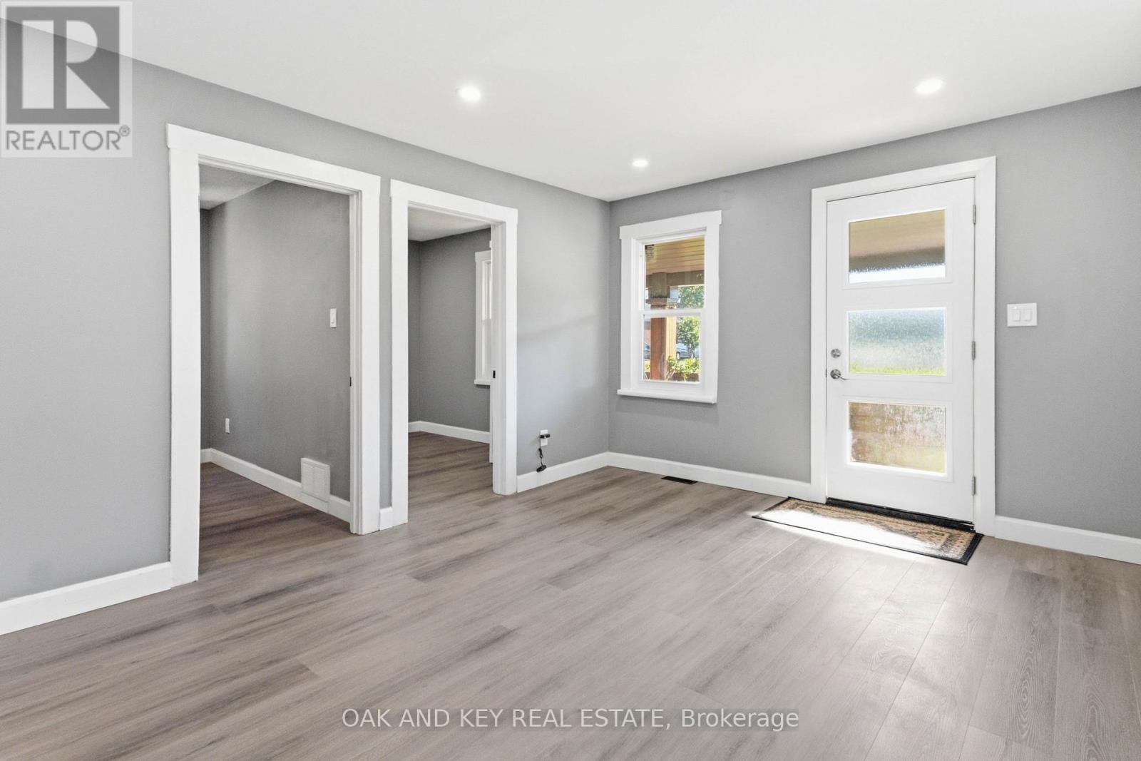 431 Burdick Place Property Photo 10
