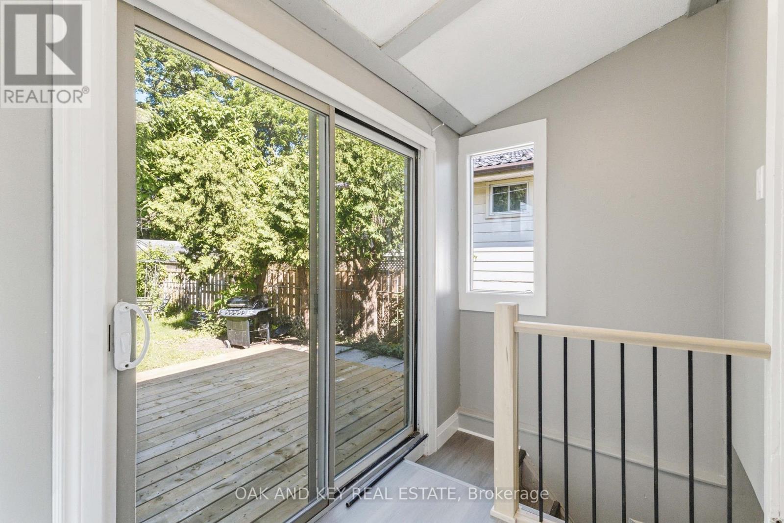 431 Burdick Place Property Photo 26