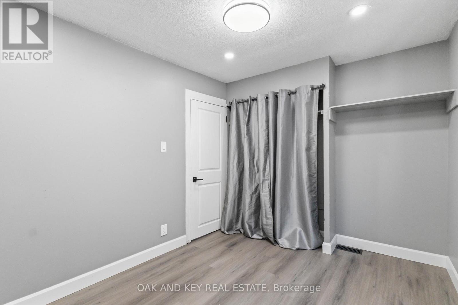 431 Burdick Place Property Photo 29