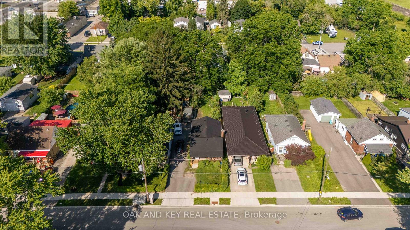 431 Burdick Place Property Photo 41