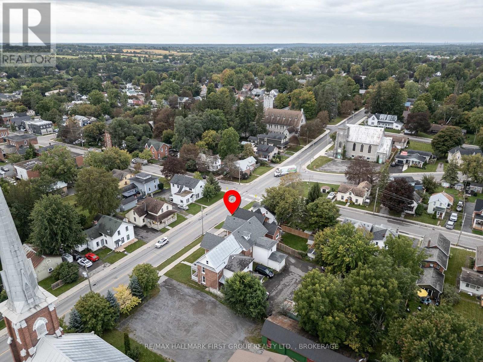 49/51 Bridge Street W Property Photo 5