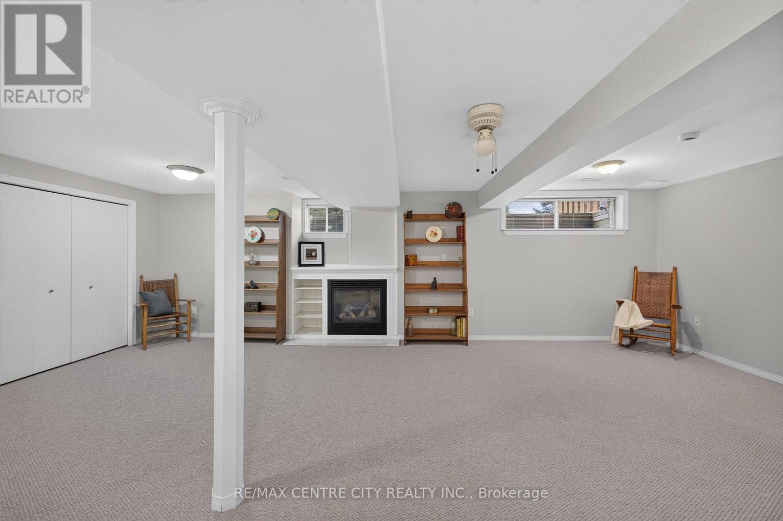 53 - 1241 Hamilton Road Property Photo 27
