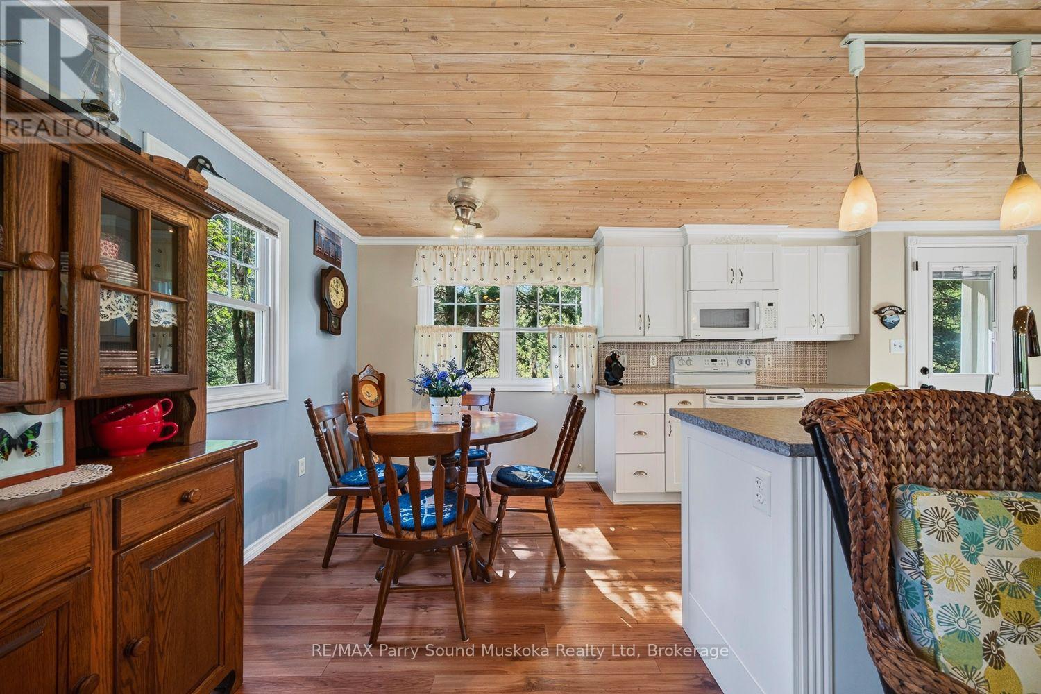 2 Robins Nest Lane Property Photo 19