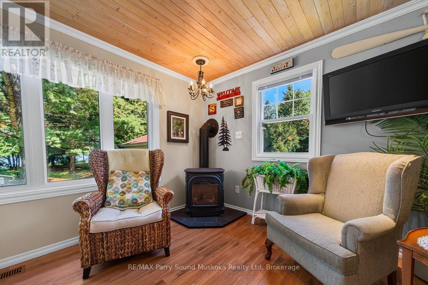 2 Robins Nest Lane Property Photo 38