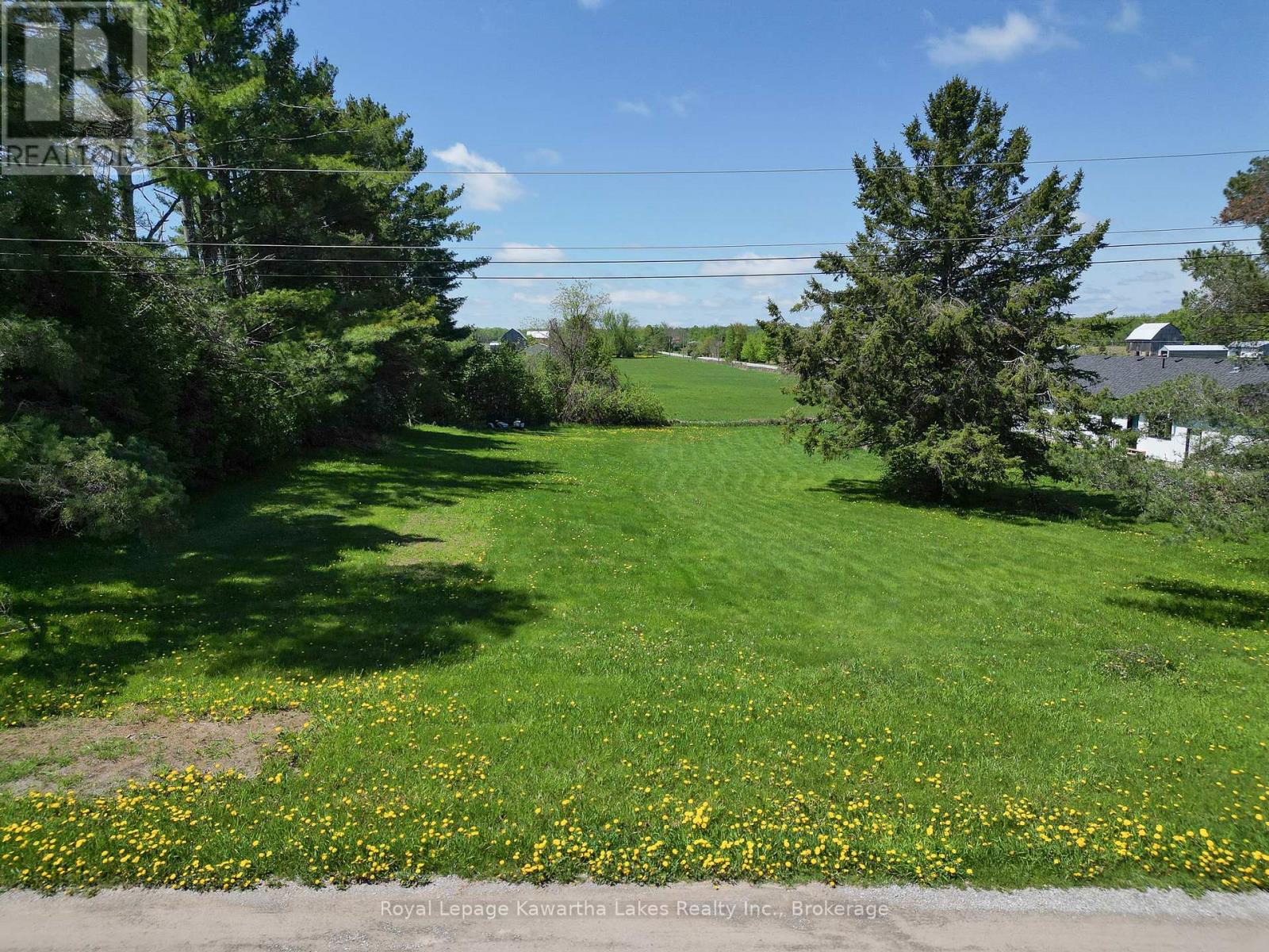 8 Fulsom Crescent Property Photo 1