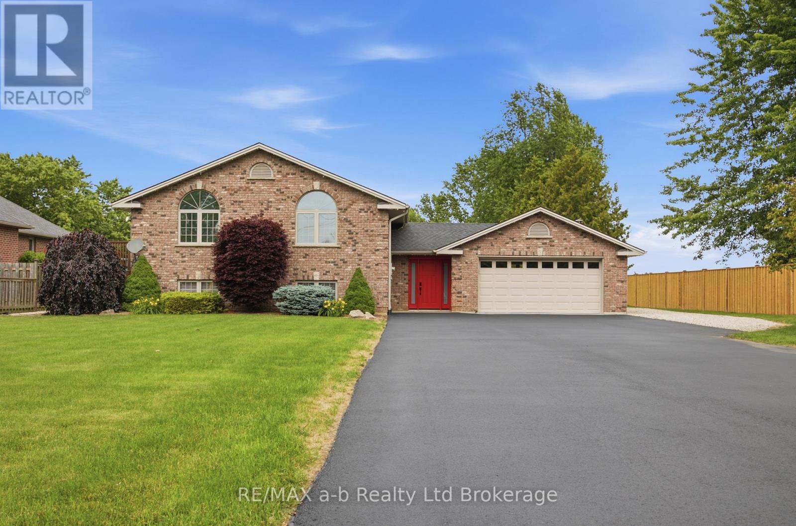 6744 Hacienda Road Property Photo 1