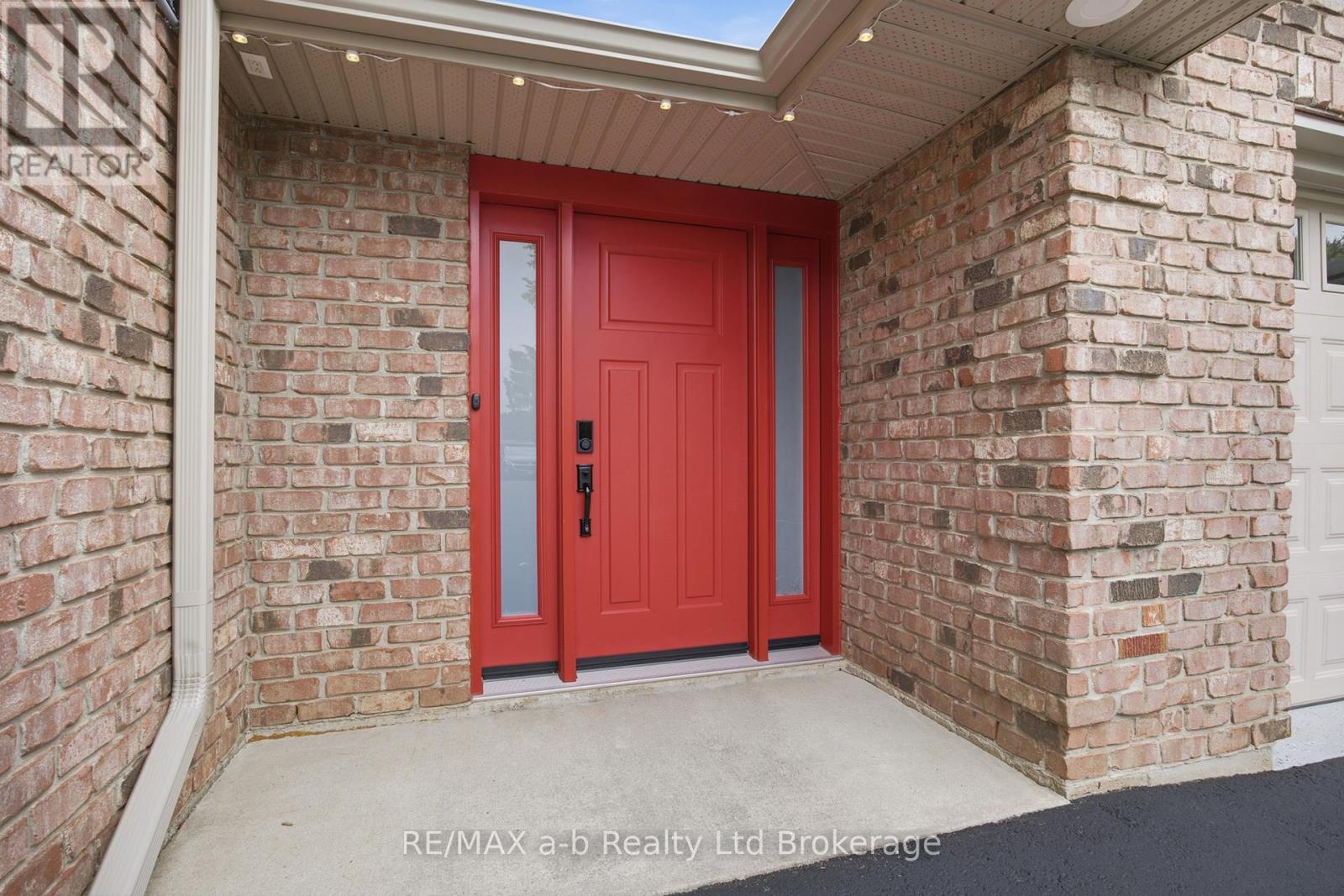 6744 Hacienda Road Property Photo 5