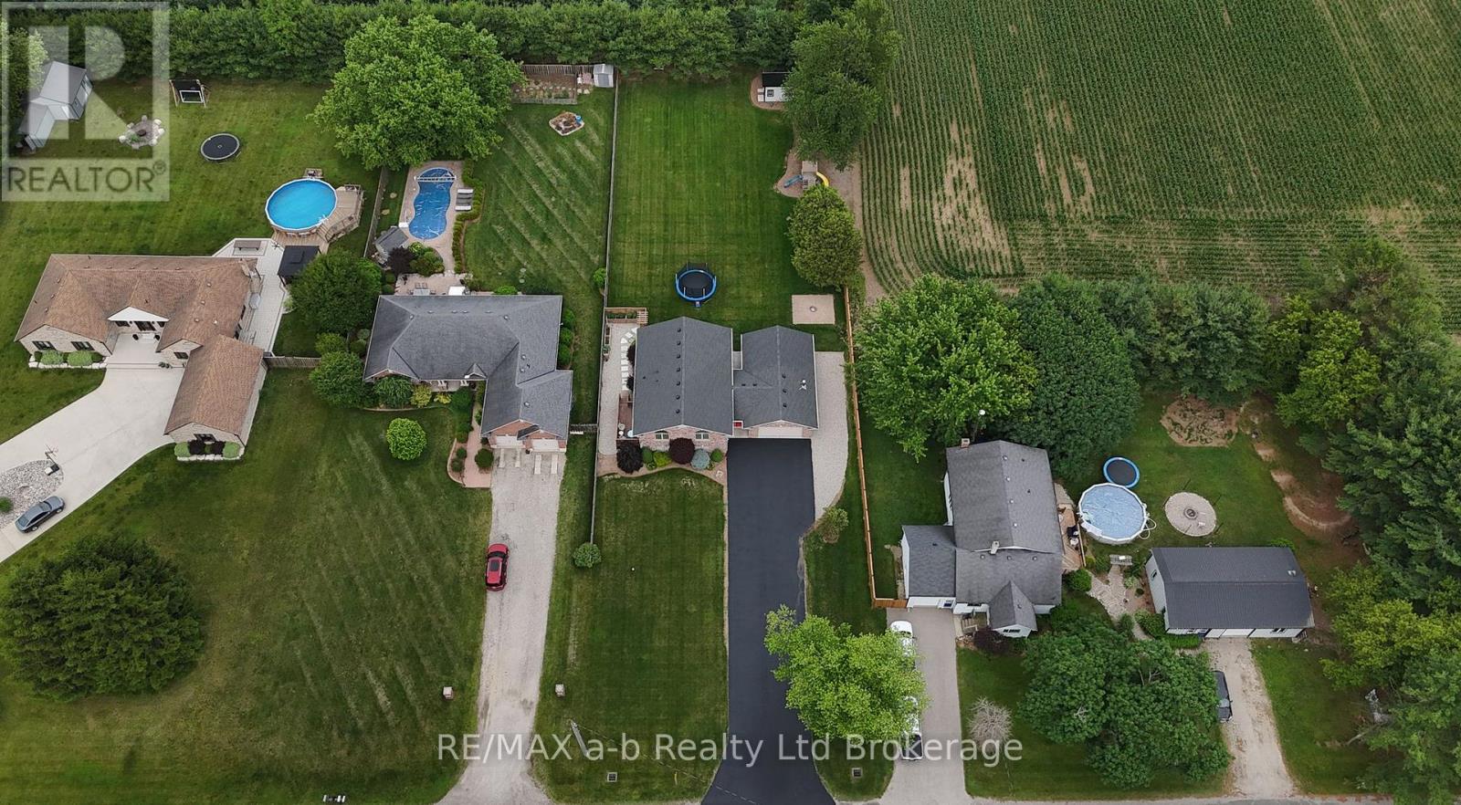 6744 Hacienda Road Property Photo 16