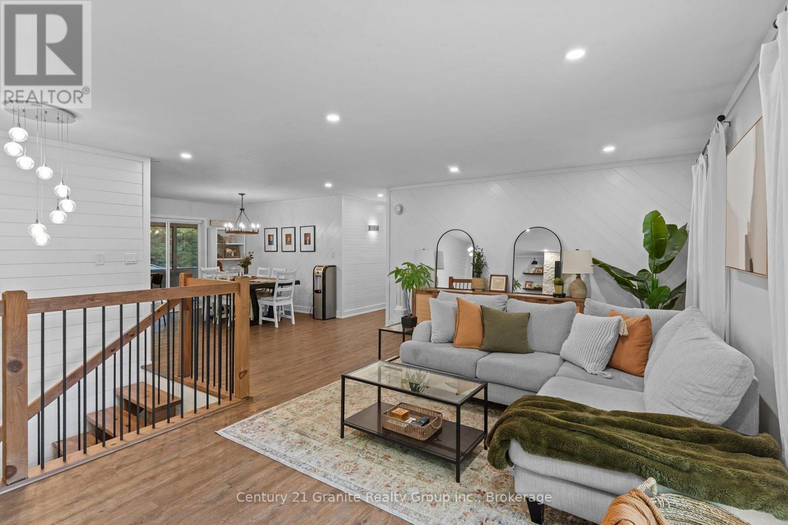 16408 35 Highway Property Photo 5