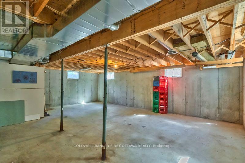 2467 Darling Road Property Photo 32