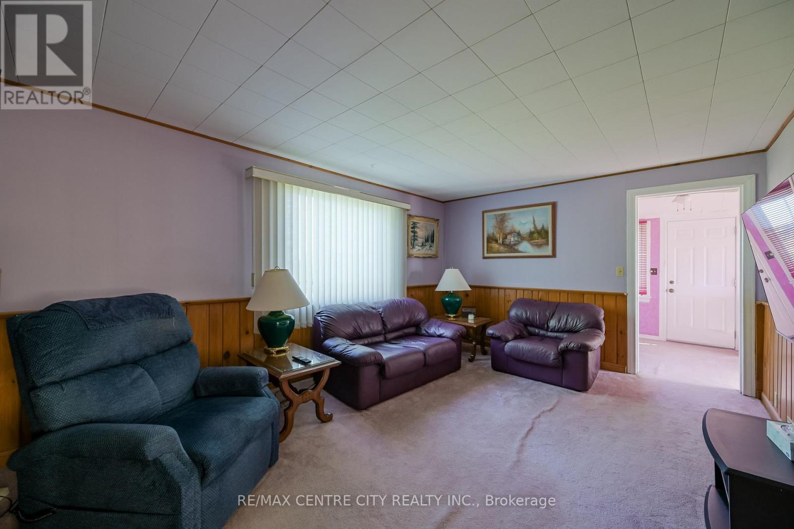 12329 Graham Road Property Photo 10