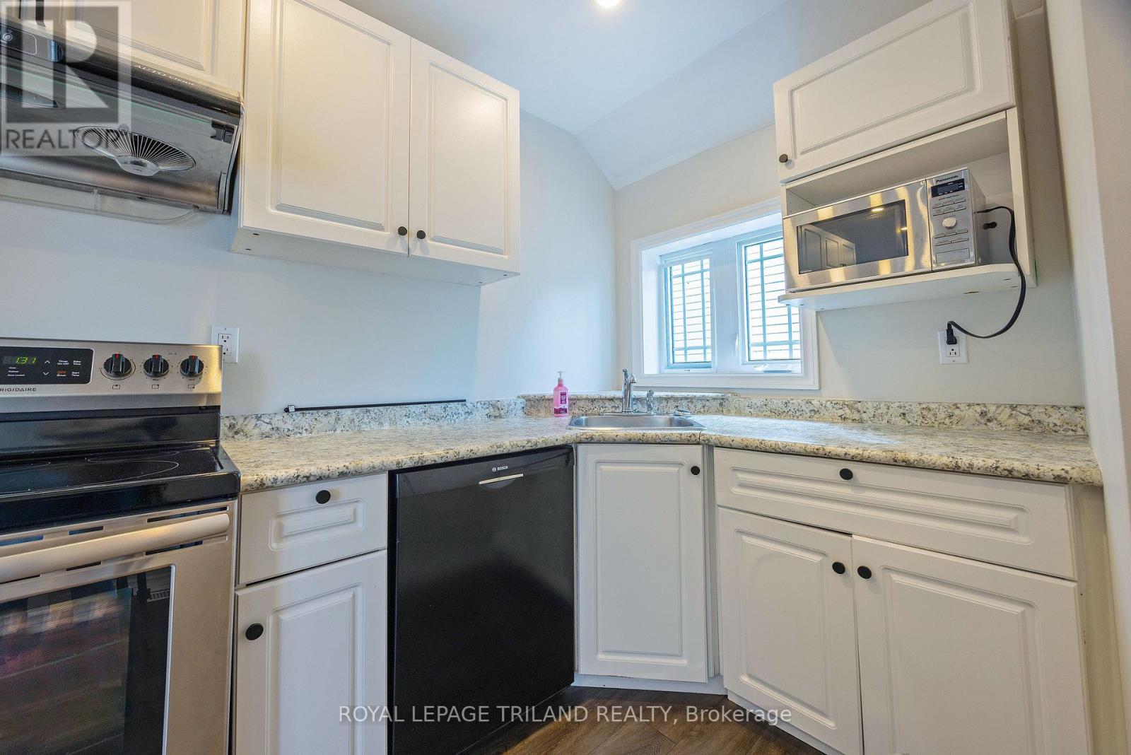 44 Elgin Street Property Photo 21