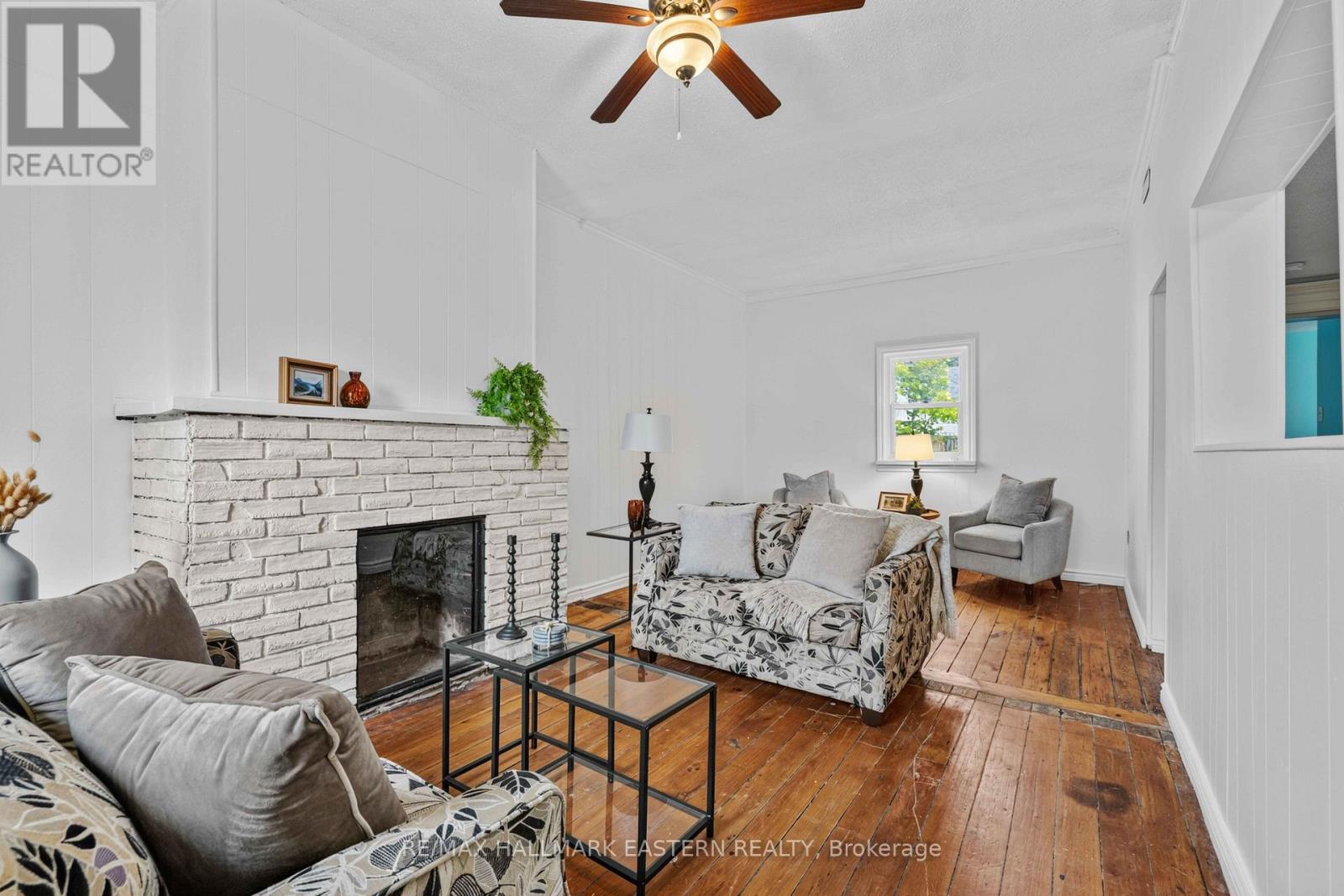 284-288 Brock Street Property Photo 7